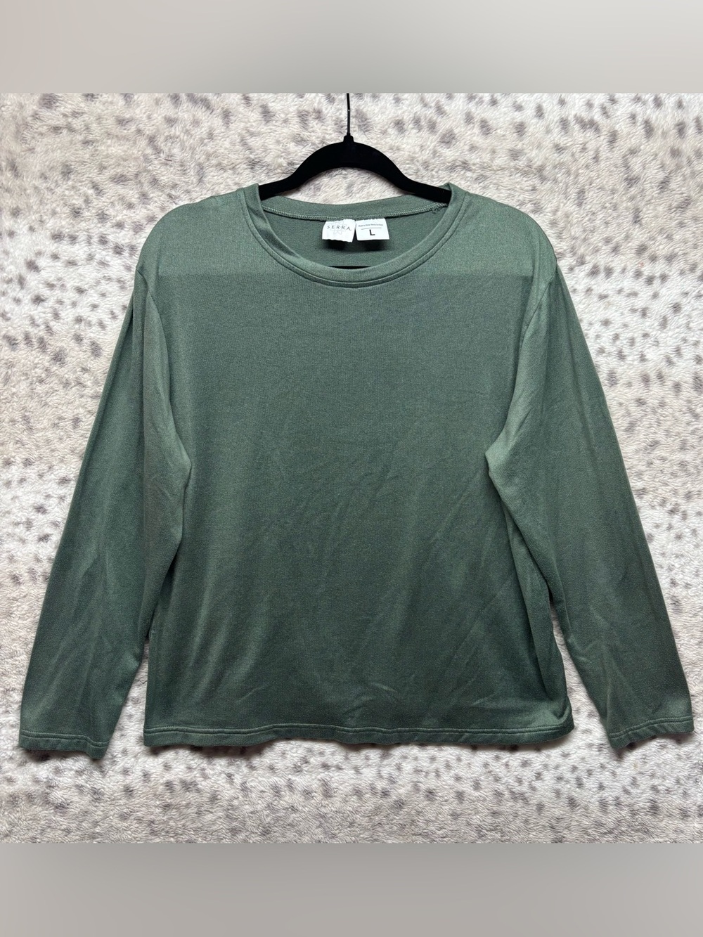SERRA LONG SLEEVE TOP